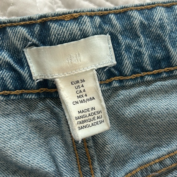 Super High Rise Jeans - Picture 2 of 6